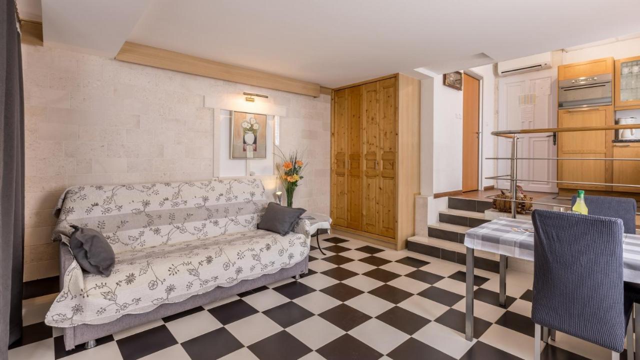 Apartments Katarina Τρογκίρ Εξωτερικό φωτογραφία