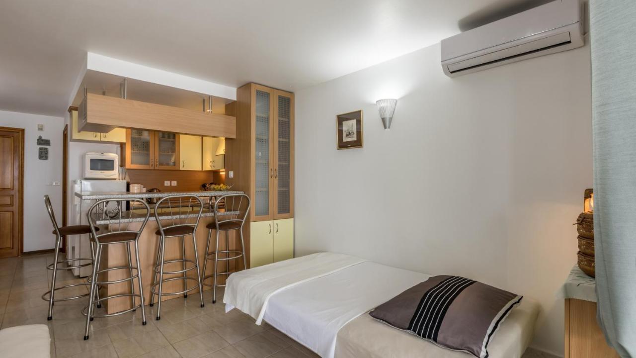 Apartments Katarina Τρογκίρ Εξωτερικό φωτογραφία