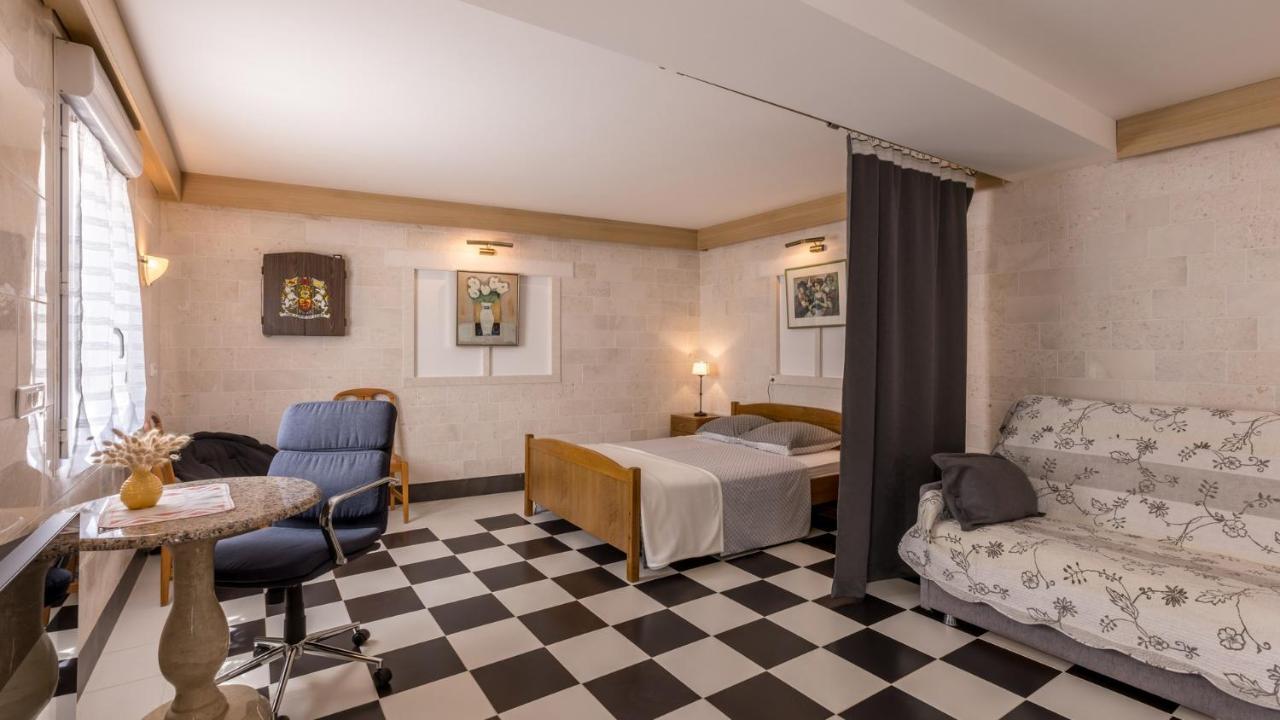 Apartments Katarina Τρογκίρ Εξωτερικό φωτογραφία