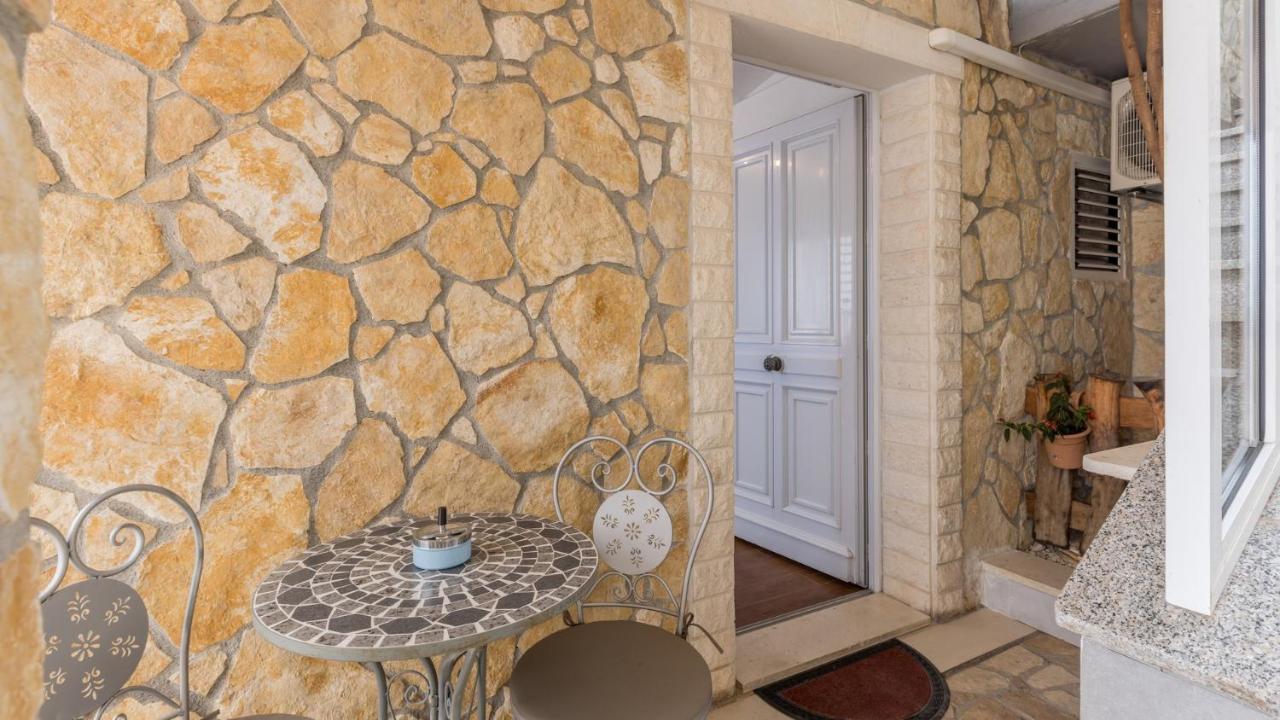 Apartments Katarina Τρογκίρ Εξωτερικό φωτογραφία